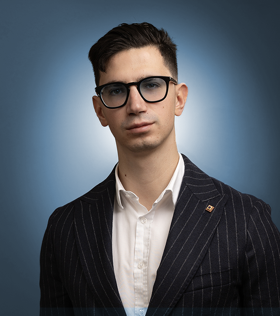 https://www.studiocantorecdl.com/wp-content/uploads/2024/06/Lorenzo_Cantore_04.png